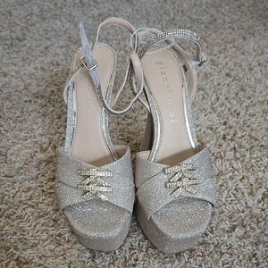 Gianni Bini Sand Gold Strappy Heels with Bow Detail